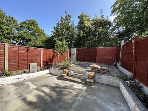 Photo 13- click for photo gallery